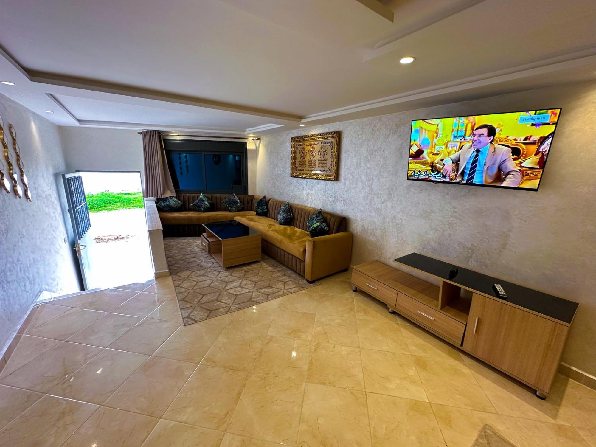Luxury Of Mesnana - Stay With Low Budget Танжер Екстериор снимка